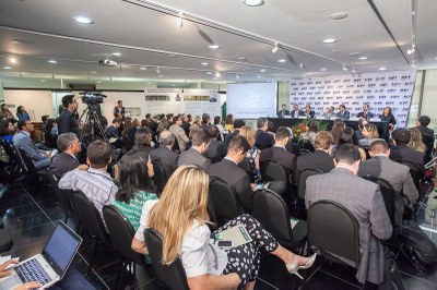 151209 PGR Dia Internacional Combate Corrupcao Leonardo Prado-5.jpg