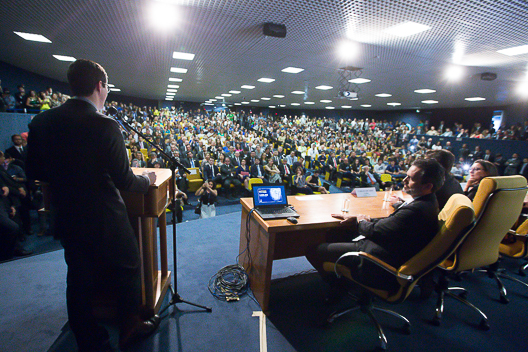 160329 Ato Entrega Assinaturas 10 medidas Combate Corrupcao - Antonio (23).jpg