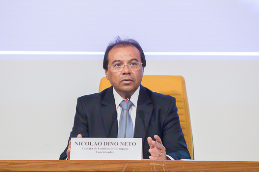 160329 Ato Entrega Assinaturas 10 medidas Combate Corrupcao - Antonio (33).jpg