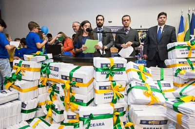 160329 Ato Entrega Assinaturas 10 medidas Combate Corrupcao - Antonio (62).jpg