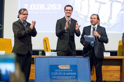 160329 Ato Entrega Assinaturas 10 medidas Combate Corrupcao - Joao Americo-113.jpg