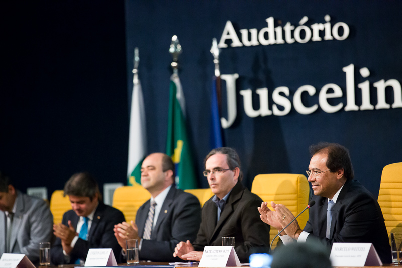 160329 Ato Entrega Assinaturas 10 medidas Combate Corrupcao - Joao Americo-269.jpg