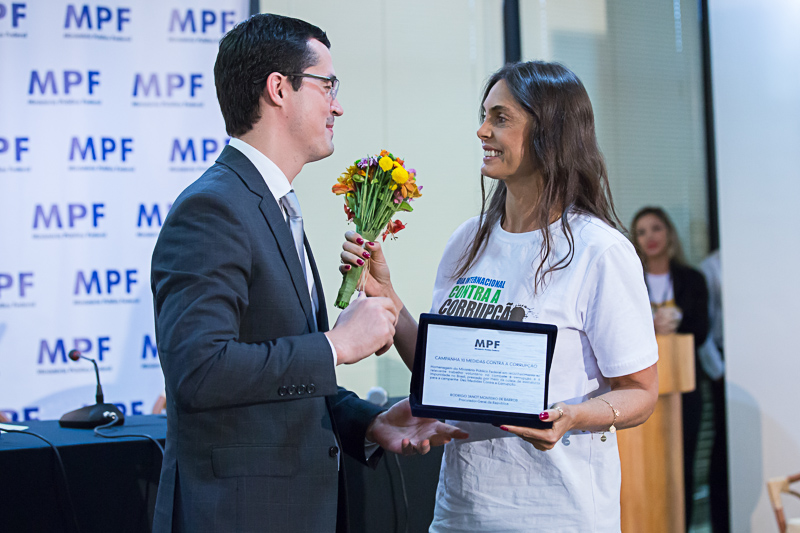 151209 Premiacao 10 Medidas - Marina Ferreira-21.jpg