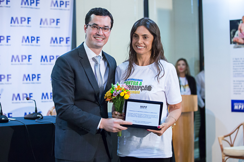 151209 Premiacao 10 Medidas - Marina Ferreira-24.jpg