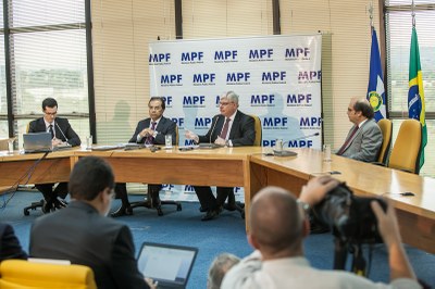 150319 Combate a Corrupcao Leonardo Prado-2.jpg